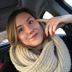 Meet your Posher, Chelsey